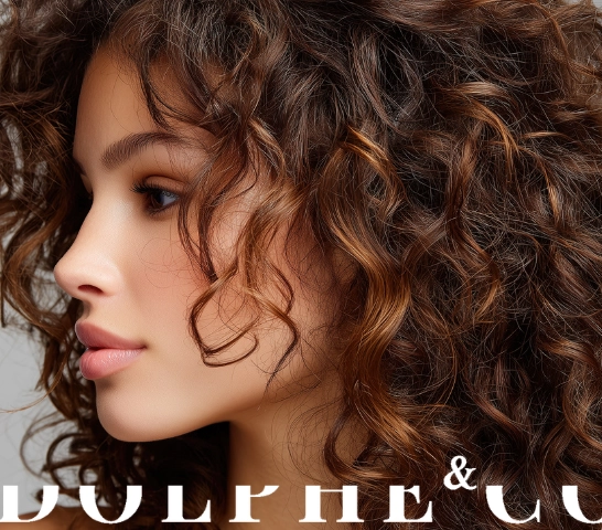 Routine cheveux bouclés en hiver : comment préserver l'hydratation et la définition