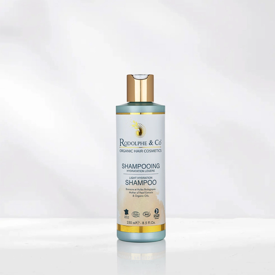 Light Hydrating Shampoo